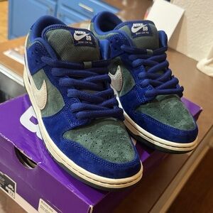 Nike SB Dunk Low Pro Deep Royal Blue
